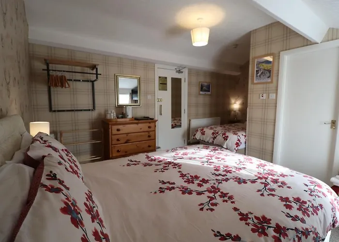 The Raincliffe Hotel